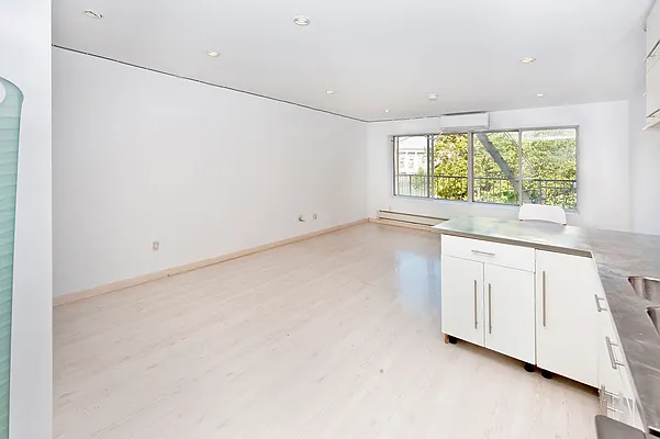 Rented by Nolita Group | media 2