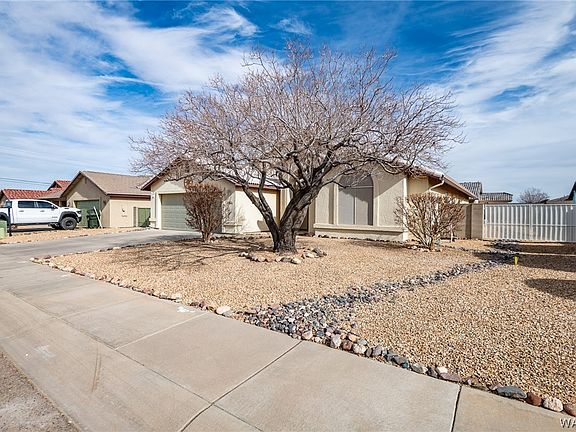 4th image of 3972 N Diamond Drive
