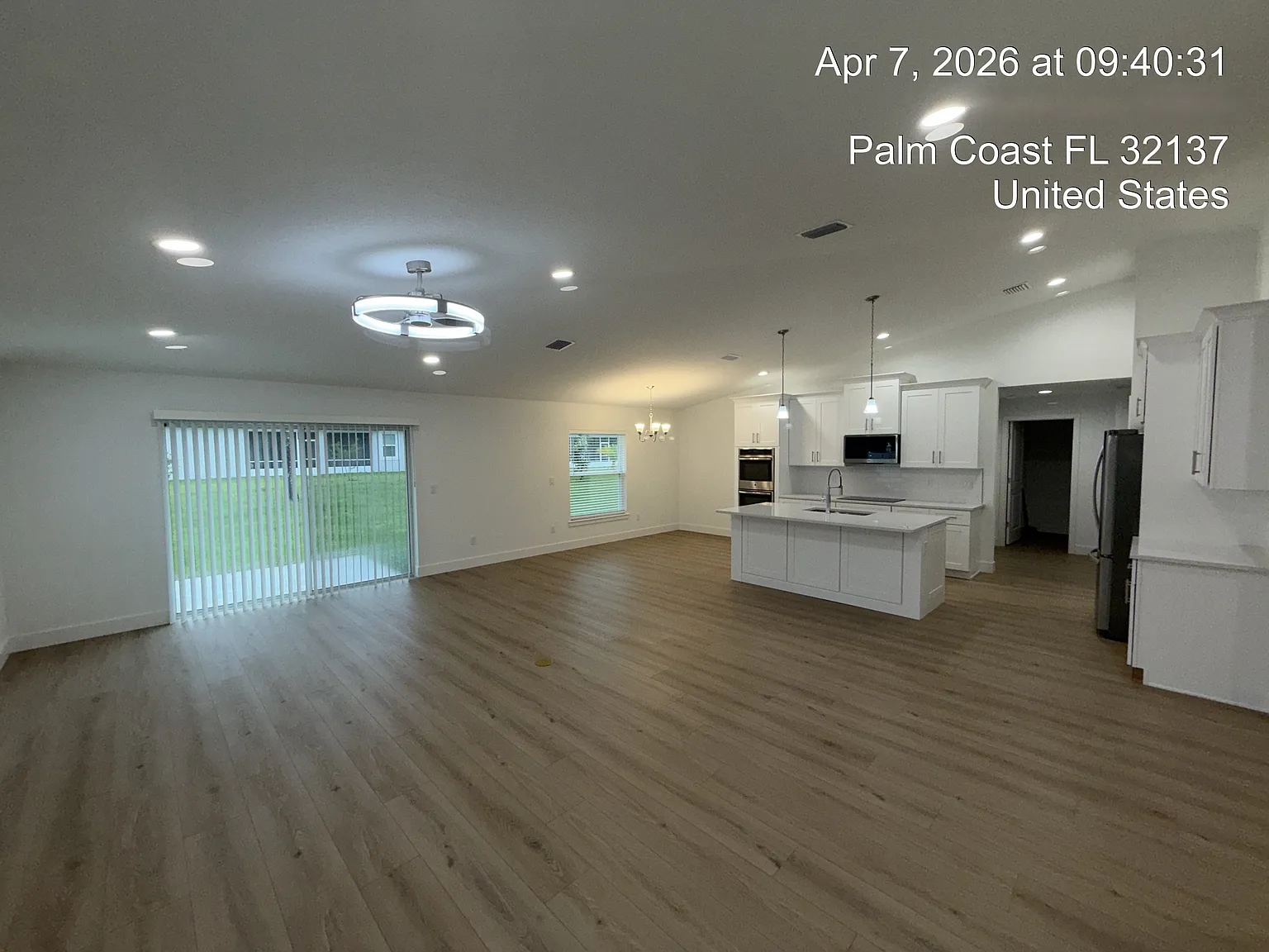 3 bed, 1716 sqft, $2,000 — Photo 2