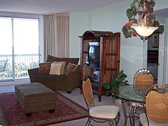 5th image of 15300 Emerald Coast Pkwy Unit 605