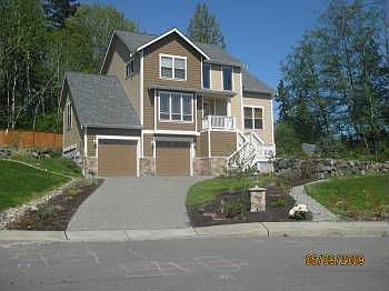5th image of 2498 NE Ariel Ct