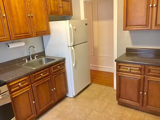 Rented by Griffith Real Estate | media 4