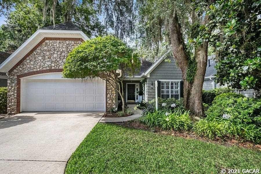 1st image of 4323 NW 10th Pl