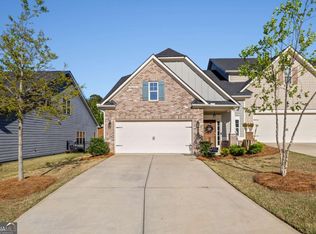 4565 Grenadine Cir, Acworth, GA 30101