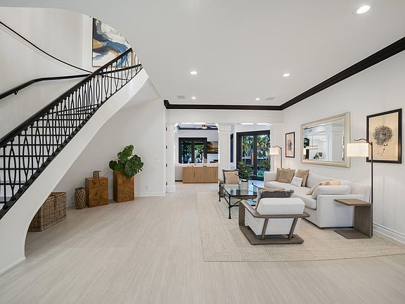 5th image of 506 Victoria Terrace