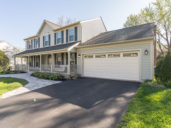 2nd image of 2607 Stone Mountain Ct