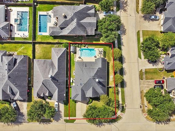 4th image of 2902 Golden Larch Drive