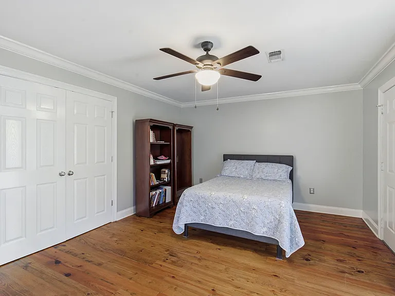 1540 Lakeside Dr #1540 — Photo 13