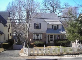 37 Chatfield Rd, Bronxville, NY 10708