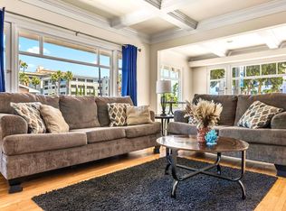 841 E Ocean Blvd, Long Beach, CA 90802