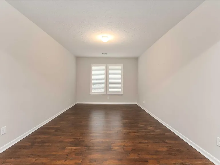 5914 River Timber Trl — Photo 6