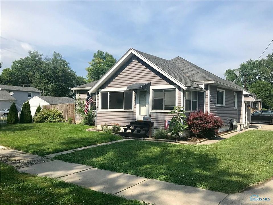 1st image of 2315 Sheffield Pl
