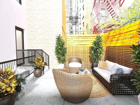 1511 Pacific St #1, Brooklyn, NY 11213