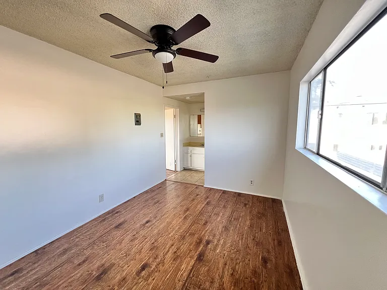 3263 Carlin Ave #D — Photo 9