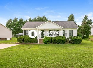 305 Harmonica Dr, Zebulon, NC 27597