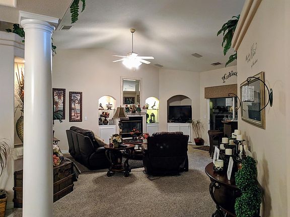 4th image of 27623 Lakeview Dr