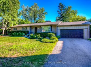 256 Eastcourt Rd, Oakville, ON L6J4Y4