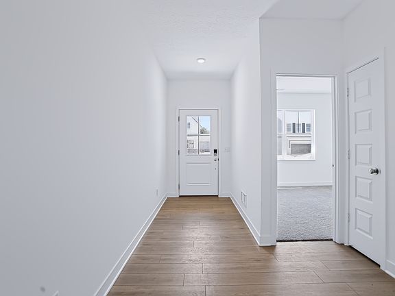 3rd image of 3816 Flora Dr