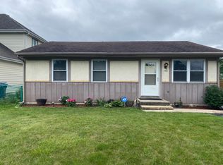 580 W Comstock Ave, Elmhurst, IL 60126