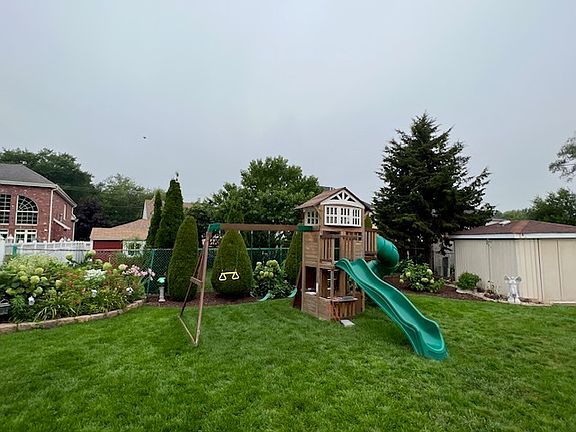 3rd image of 9208 Moody Ave