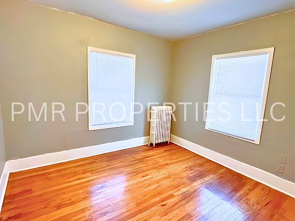 3rd image of 307 S 8th St #C