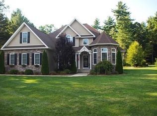 5 Katelyn Way, Southampton, MA 01073