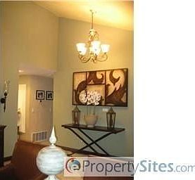 2nd image of 14980 Larkspur St