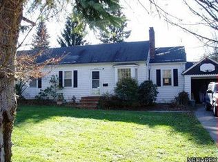 36628 Reeves Rd, Eastlake, OH 44095