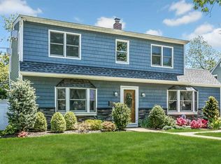 63 Valley Rd, Levittown, NY 11756