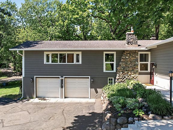 5th image of 12020 Mayflower Cir