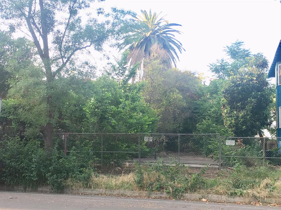 2nd image of 1311 D St