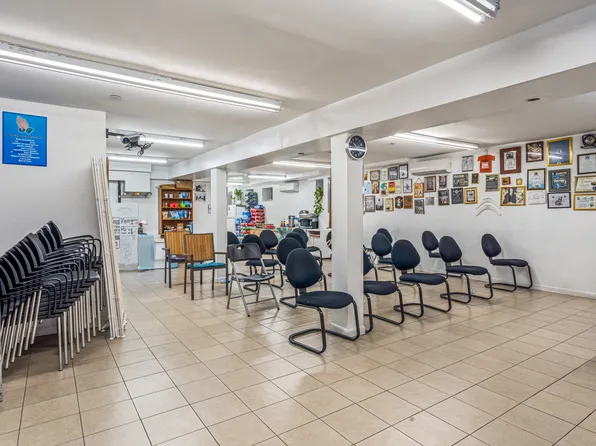 100-15 34th Avenue image 26 of 31