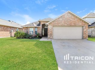 92 Briar Ln, Waxahachie, TX 75165