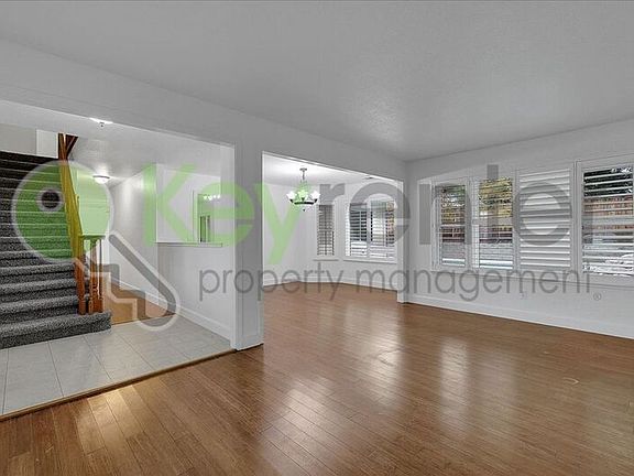 4th image of 1330 Kingswood Dr