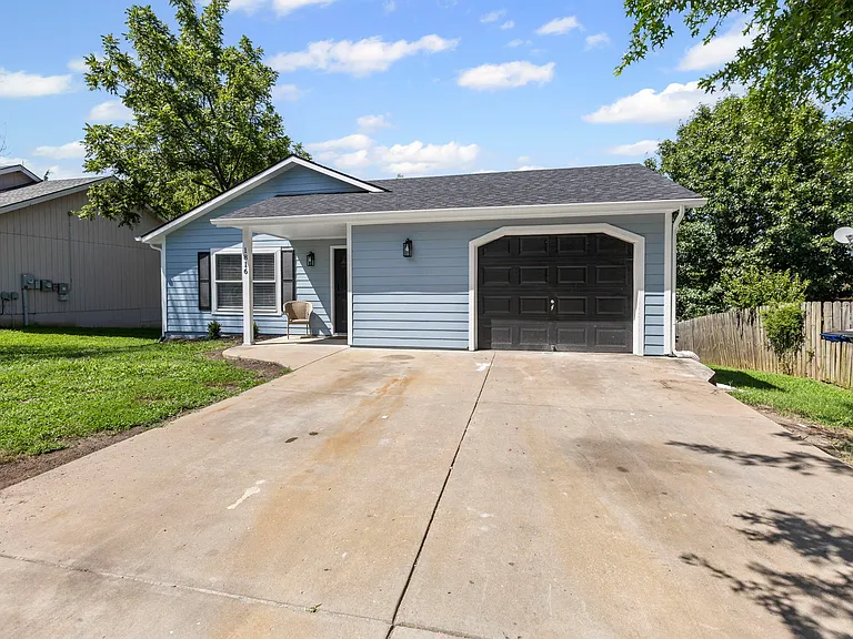 1816 Atherton Ct — Photo 30