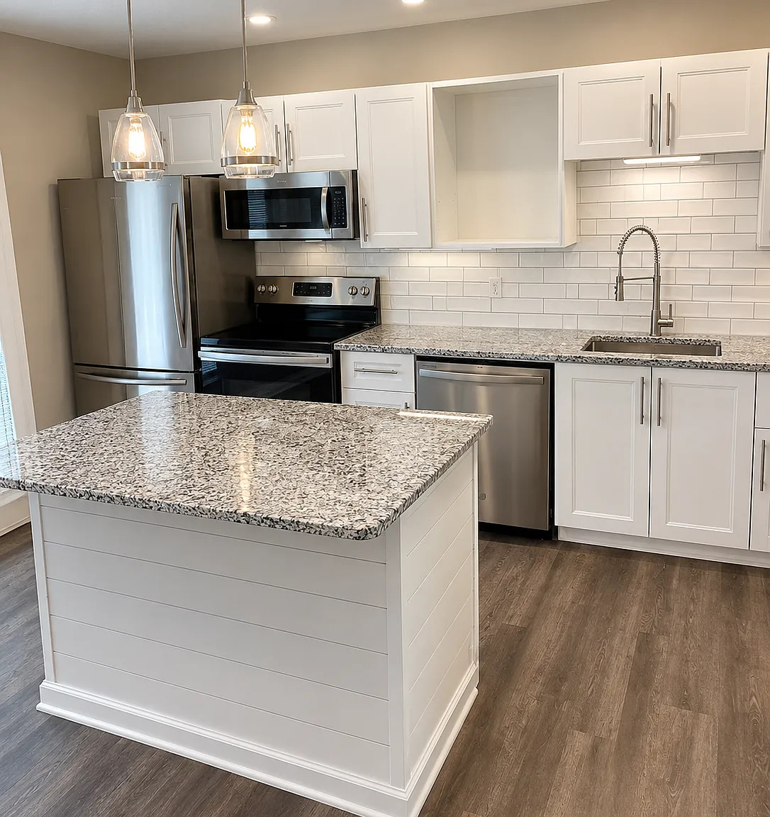 2 bed, 1.5 bath, 1070 sqft, $1,360 — Photo 2