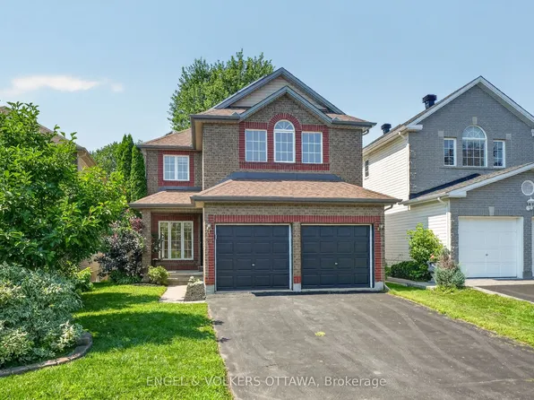 53 Borealis Cres, Ottawa, ON K1K 4T5