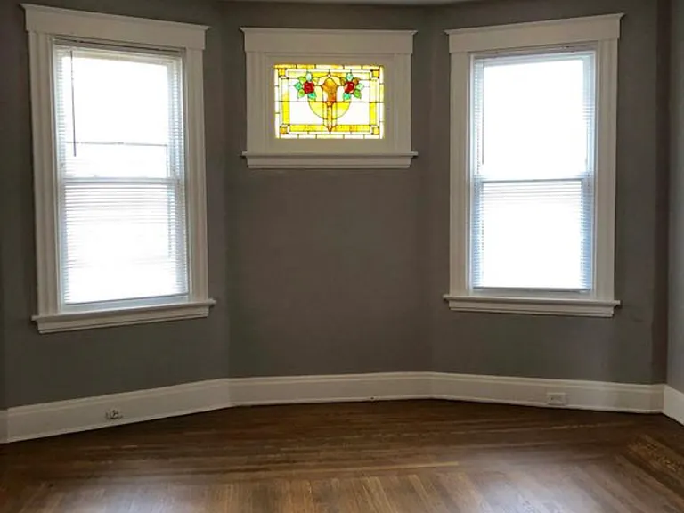 2437 Robertson Ave #2 — Photo 5