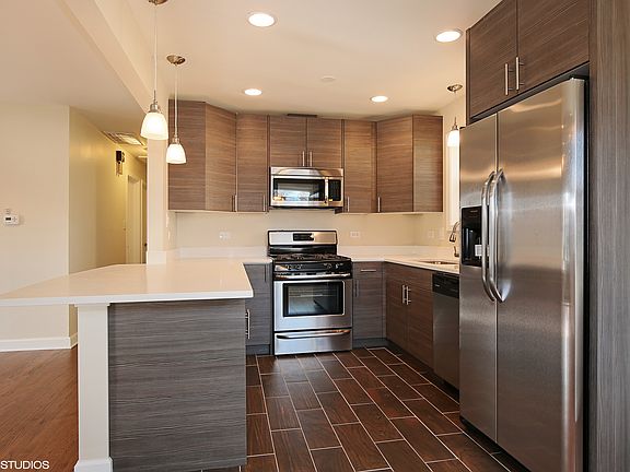 4th image of 8949 S 50th Ave