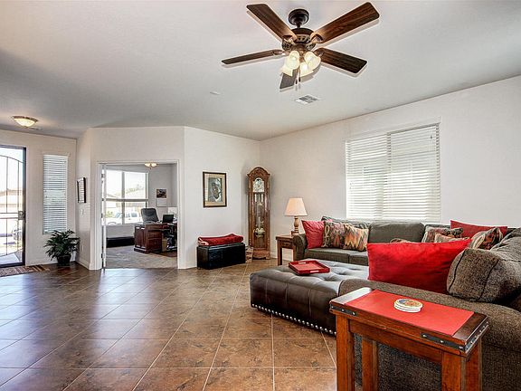 5th image of 1621 W Stephanie Ln