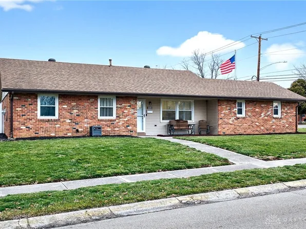 303 N Smith St, New Carlisle, OH 45344