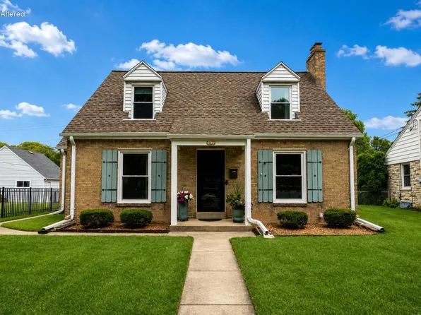 5656 N Milwaukee River PARKWAY, Glendale, WI 53209
