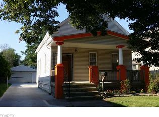 6814 Chambers Ave, Cleveland, OH 44105