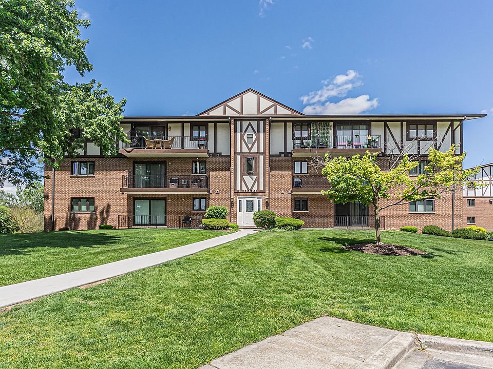 1st image of 11030 S Theresa Cir APT 3A