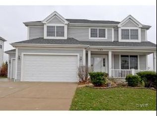1169 Collins Dr, Elburn, IL 60119
