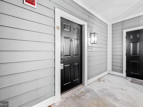 4th image of 20412 Shore Harbour Dr #7-B