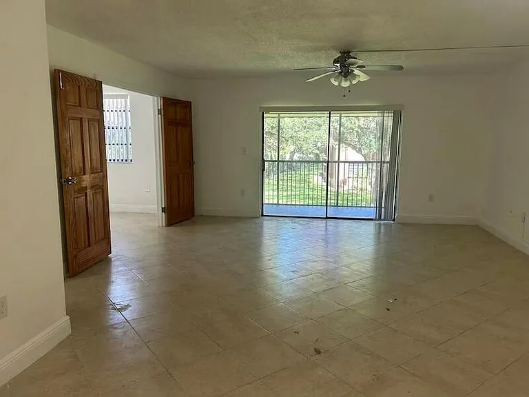 3432 NW 86th Way #D204 — Photo 20