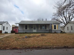 809 N Georgie Ave, Derby, KS 67037