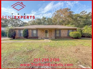 1648 Schillinger Rd S, Mobile, AL 36695