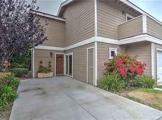 1102 Sandi Ln, Costa Mesa, CA 92627
